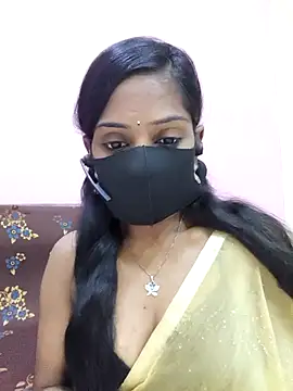 Snapshot of mounika26 chatting on September 21, 4:52 pm mounika26 online show from September 21, 4:52 pm