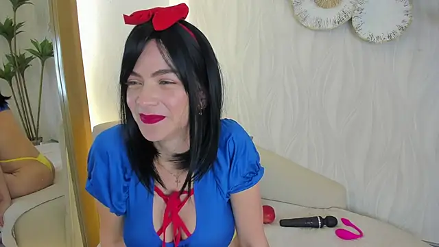 Velora   online show from September 30, 4:06 am