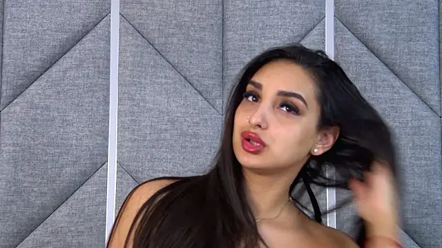 Kimberlymav online show from March 14, 5:13 am