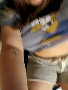 ivorywhisper online show from February 11, 3:28 pm