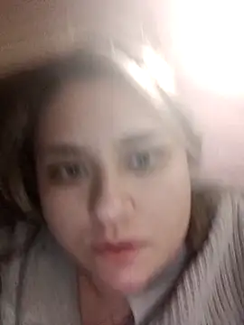 ivorywhisper online show from February 24, 11:14 pm