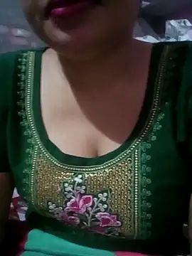 TINASONI online show from October 6, 3:09 pm