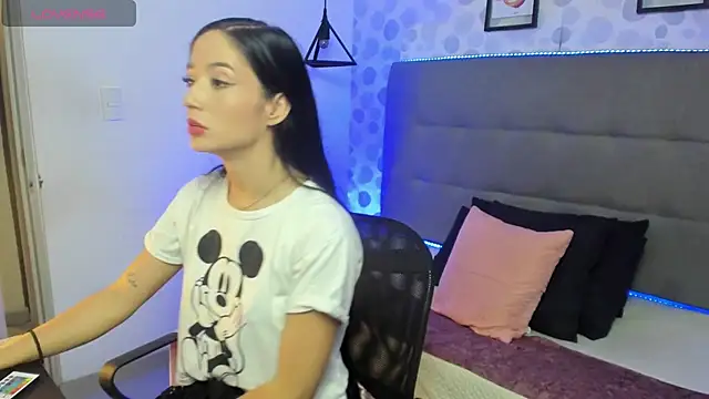 celeste  clark online show from November 24, 1:00 pm