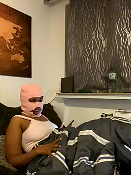 BadgirlnDaddy online show from November 3, 7:37 pm