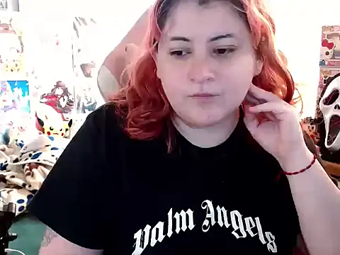 Snapshot of CuteUsagi chatting on September 13, 2:50 pm CuteUsagi online show from September 13, 2:50 pm