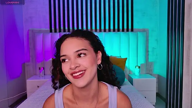 AprilRhodes  online show from October 12, 6:07 pm