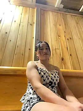 phungtiti online show from October 10, 12:59 pm