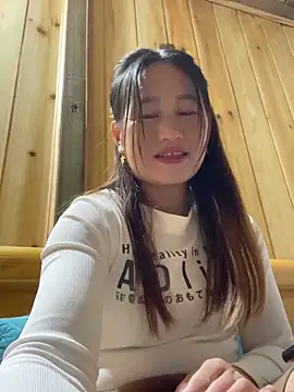 phungtiti online show from November 15, 1:47 am