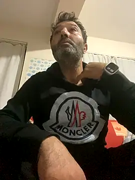 Snapshot of abs1088 chatting on November 7, 8:42 pm abs1088 online show from November 7, 8:42 pm