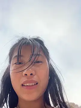 EmLy02 online show from February 17, 9:28 am