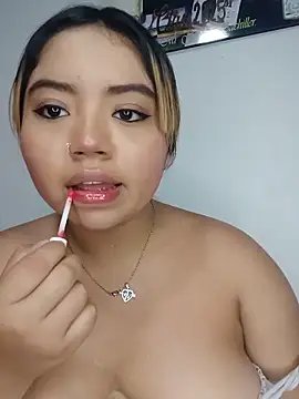 Emily  Hott online show from May 16, 12:40 am
