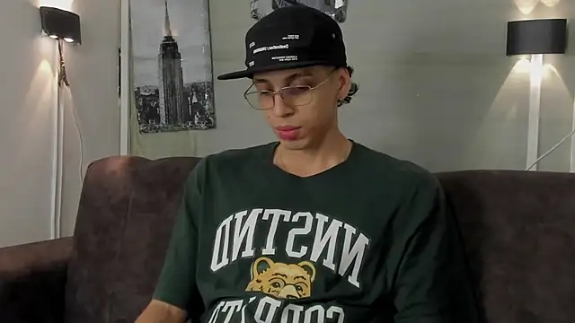 nicolai drake online show from November 5, 3:39 am