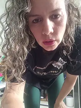 Snapshot of Nina_vallon chatting on February 20, 12:38 pm Nina vallon online show from February 20, 12:38 pm