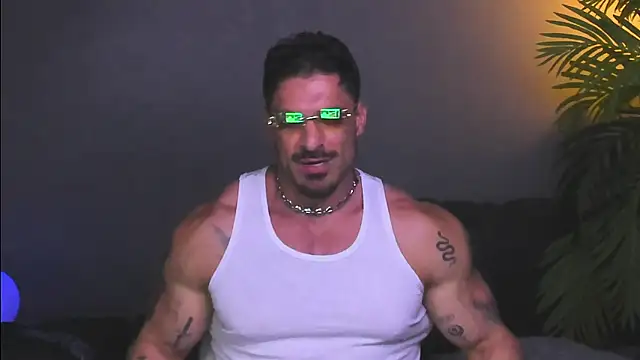 dennis cox1 online show from December 3, 8:12 am