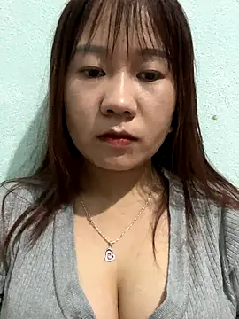 qinejr37 online show from November 2, 1:08 am