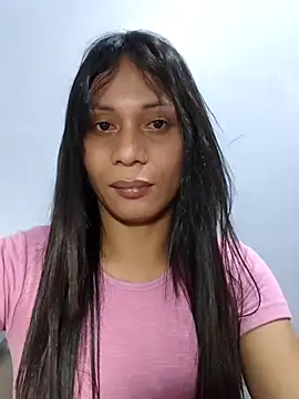 Snapshot of missruffa chatting on May 21, 11:39 am missruffa online show from May 21, 11:39 am