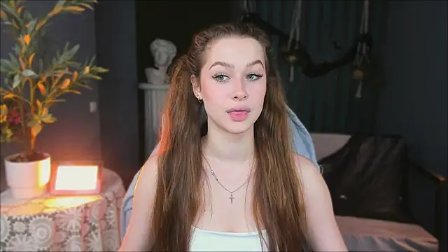 Snapshot of ArielSykes chatting on October 28, 5:48 pm ArielSykes online show from October 28, 5:48 pm