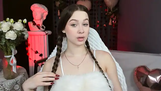 ArielSykes online show from February 13, 9:33 pm