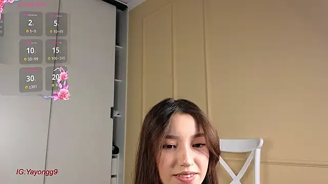 yayongg online show from October 3, 1:19 pm