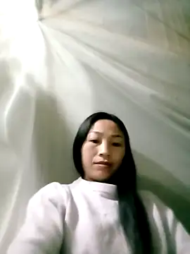 lucybaby00 online show from February 3, 9:31 pm