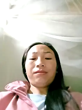 lucybaby00 online show from March 9, 10:14 pm