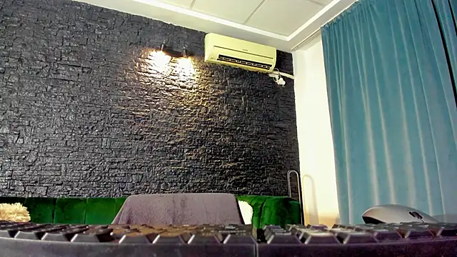 AnneSins online show from October 13, 5:46 pm