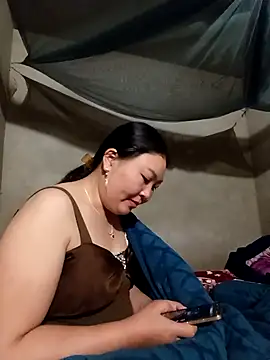 Snapshot of phunphun chatting on November 5, 1:38 am phunphun online show from November 5, 1:38 am