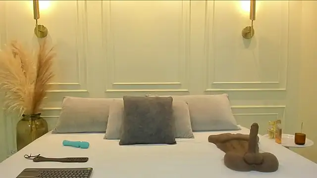 Snapshot of gabysanta_ chatting on January 19, 1:37 pm gabysanta online show from January 19, 1:37 pm