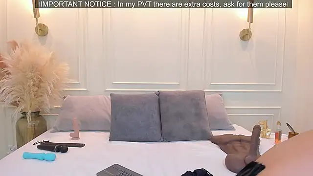 Snapshot of gabysanta_ chatting on March 3, 1:39 pm gabysanta online show from March 3, 1:39 pm