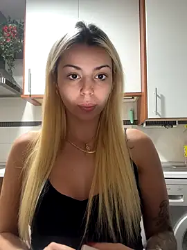 NoeliaGarcia17 online show from October 11, 9:46 pm