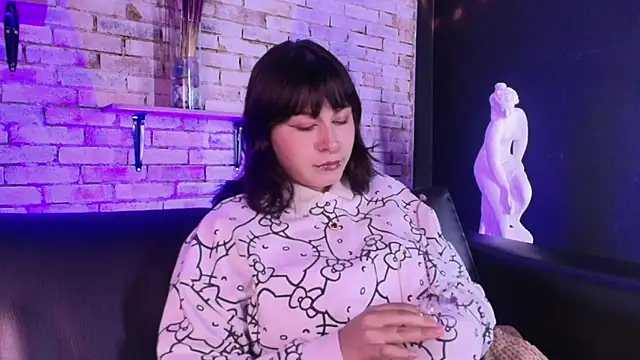 Snapshot of kitty_malach chatting on February 17, 3:14 am kitty malach online show from February 17, 3:14 am