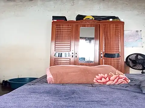 small D94 online show from December 3, 12:14 pm