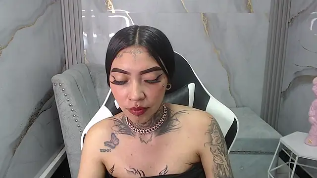 Ashley Blum v online show from October 12, 12:59 pm