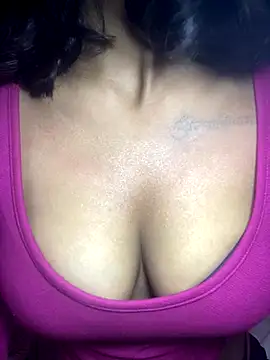 Joy Love Roxie online show from October 4, 6:06 pm