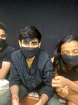 Joy Love Roxie online show from October 29, 6:31 pm