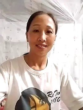 cute love00 online show from September 17, 11:17 pm