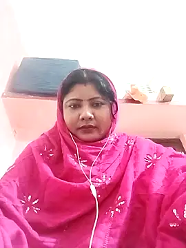 Snapshot of Apkisona8 chatting on March 12, 6:47 pm Apkisona8 online show from March 12, 6:47 pm