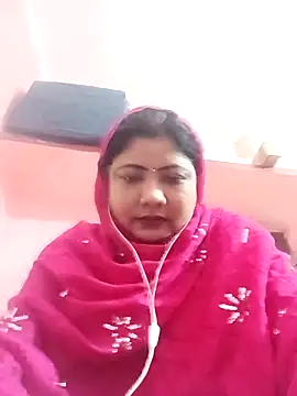 Snapshot of Apkisona8 chatting on March 14, 10:59 pm Apkisona8 online show from March 14, 10:59 pm
