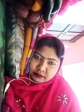 Snapshot of Apkisona8 chatting on March 28, 6:24 am Apkisona8 online show from March 28, 6:24 am