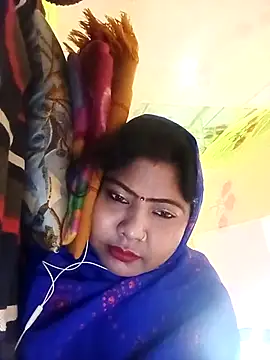 Snapshot of Apkisona8 chatting on April 8, 5:35 pm Apkisona8 online show from April 8, 5:35 pm