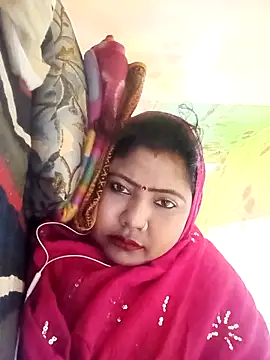 Snapshot of Apkisona8 chatting on April 9, 6:24 pm Apkisona8 online show from April 9, 6:24 pm