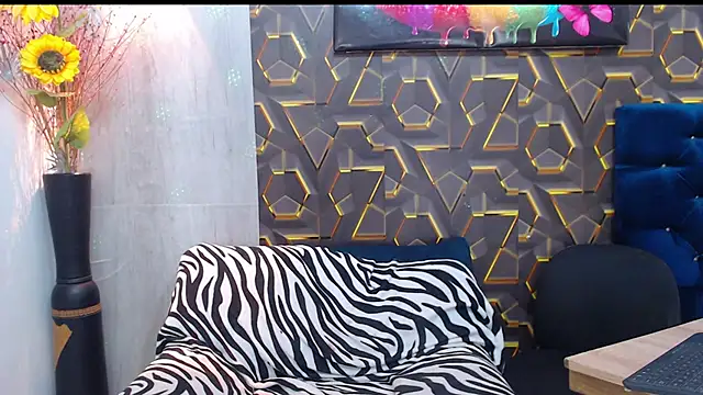 lord jamess  online show from September 27, 3:39 pm