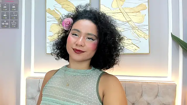 Snapshot of ellette__ chatting on October 11, 7:01 pm ellette online show from October 11, 7:01 pm