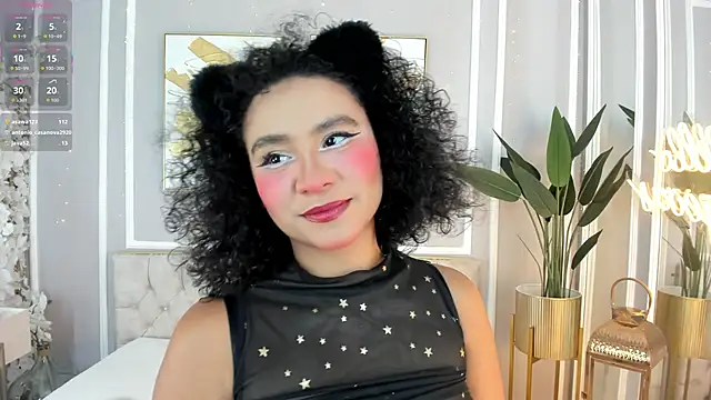 Snapshot of ellette__ chatting on November 17, 7:30 pm ellette online show from November 17, 7:30 pm