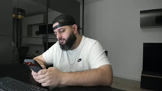 Snapshot of DravenPeak chatting on January 14, 5:07 pm DravenPeak online show from January 14, 5:07 pm