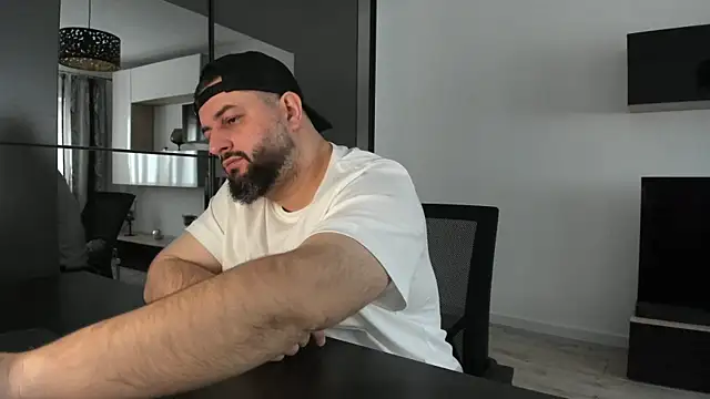 Snapshot of DravenPeak chatting on March 27, 11:43 am DravenPeak online show from March 27, 11:43 am