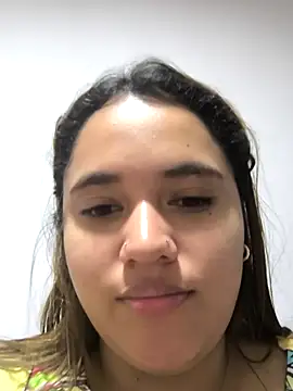 Snapshot of butterfly777_ chatting on November 17, 11:05 am butterfly777 online show from November 17, 11:05 am