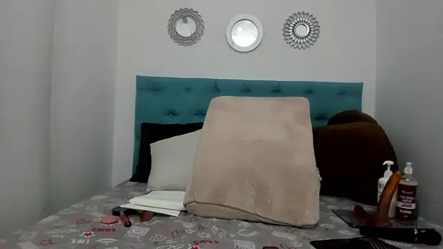 candy big tits18 online show from November 21, 12:32 am