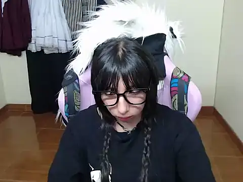 ScarlettShirahoshi online show from December 13, 11:10 pm