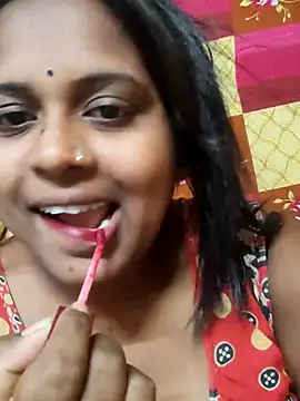 Hot-Show2 online show from April 5, 8:33 am